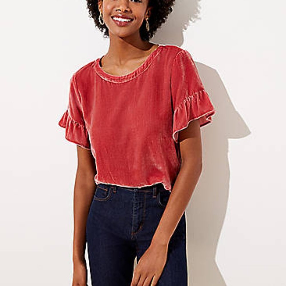 VELVET RUFFLE CUFF TOP